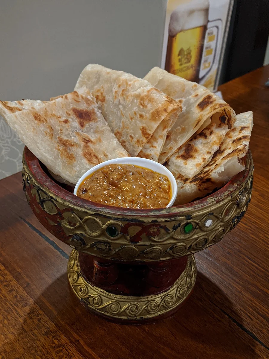 Roti Bread with Peanut Sauce