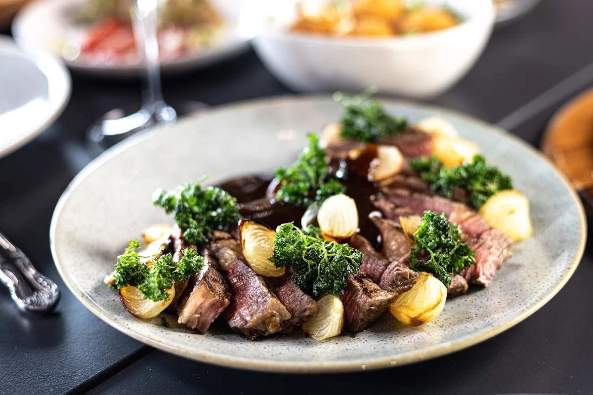 Highlights, Carriage House Restaurant