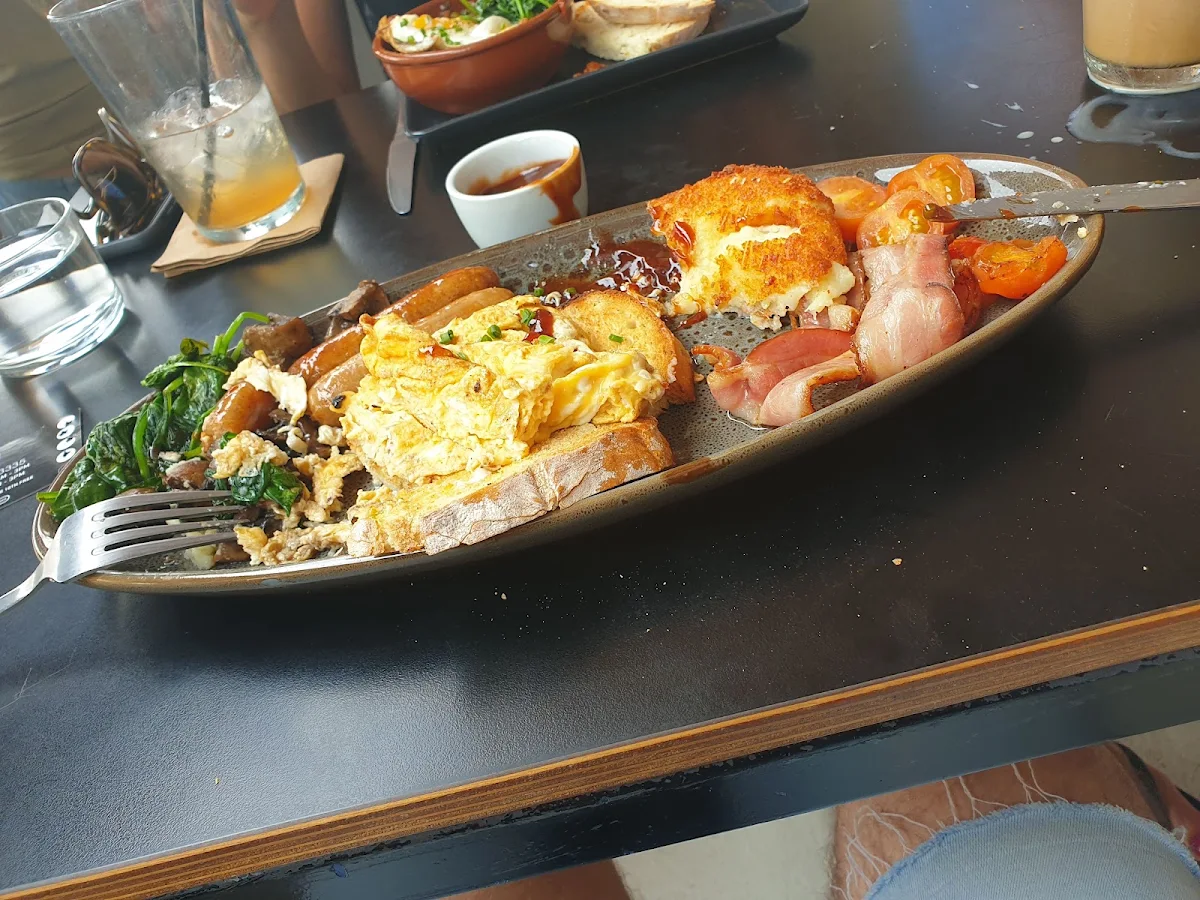 Big Breakfast