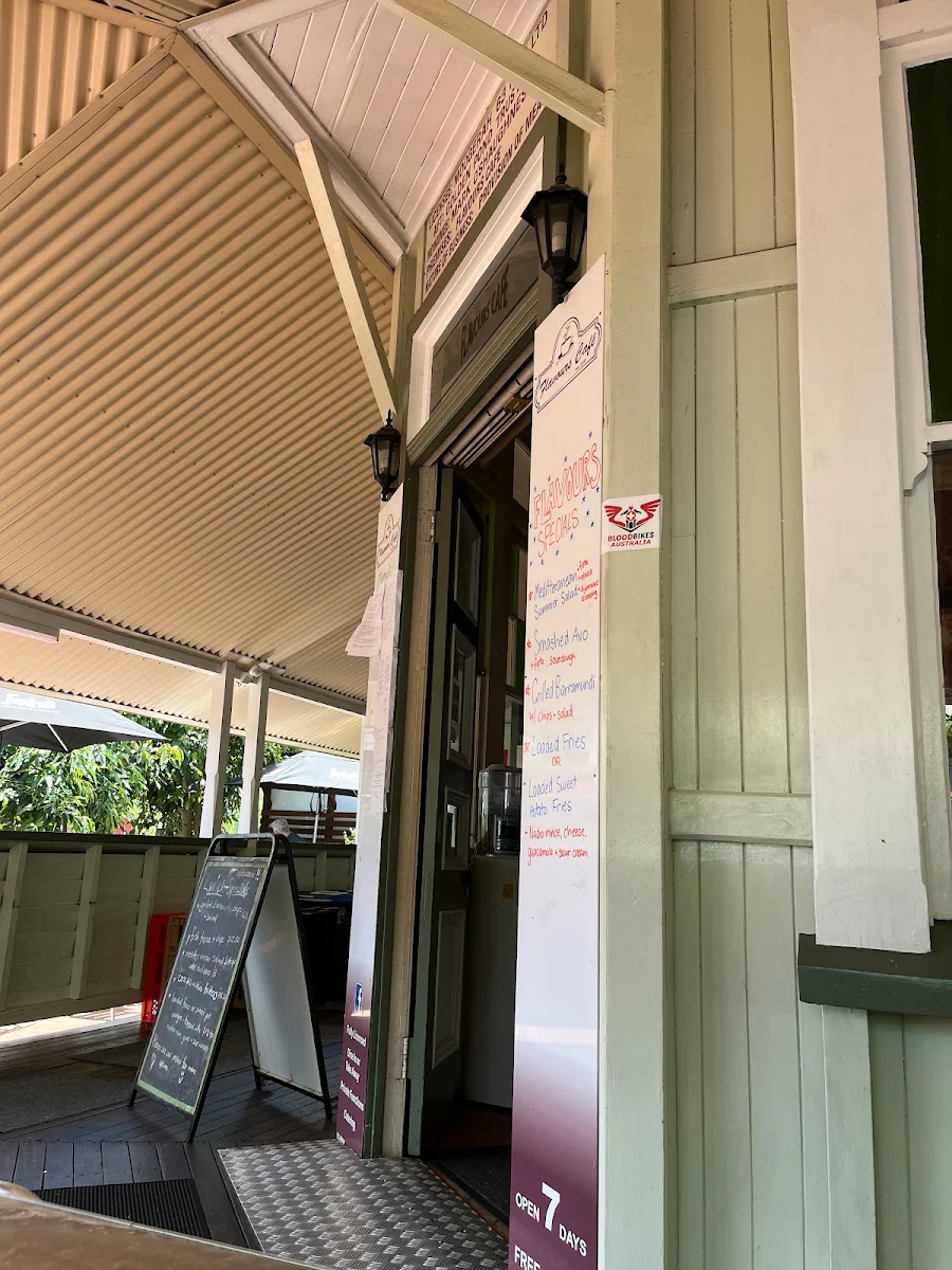 Menu, Flavours Cafe