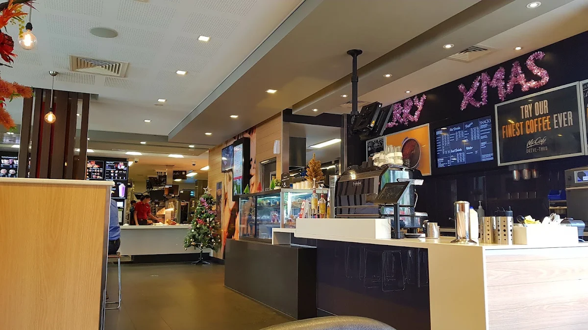 Vibe, McDonald's Forest Lakes