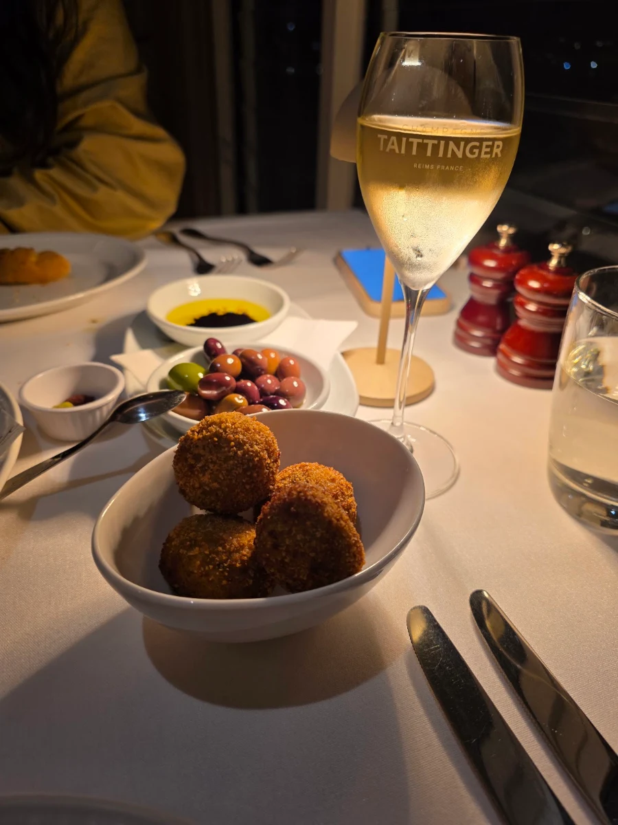 Food & drink, Ecco Ristorante