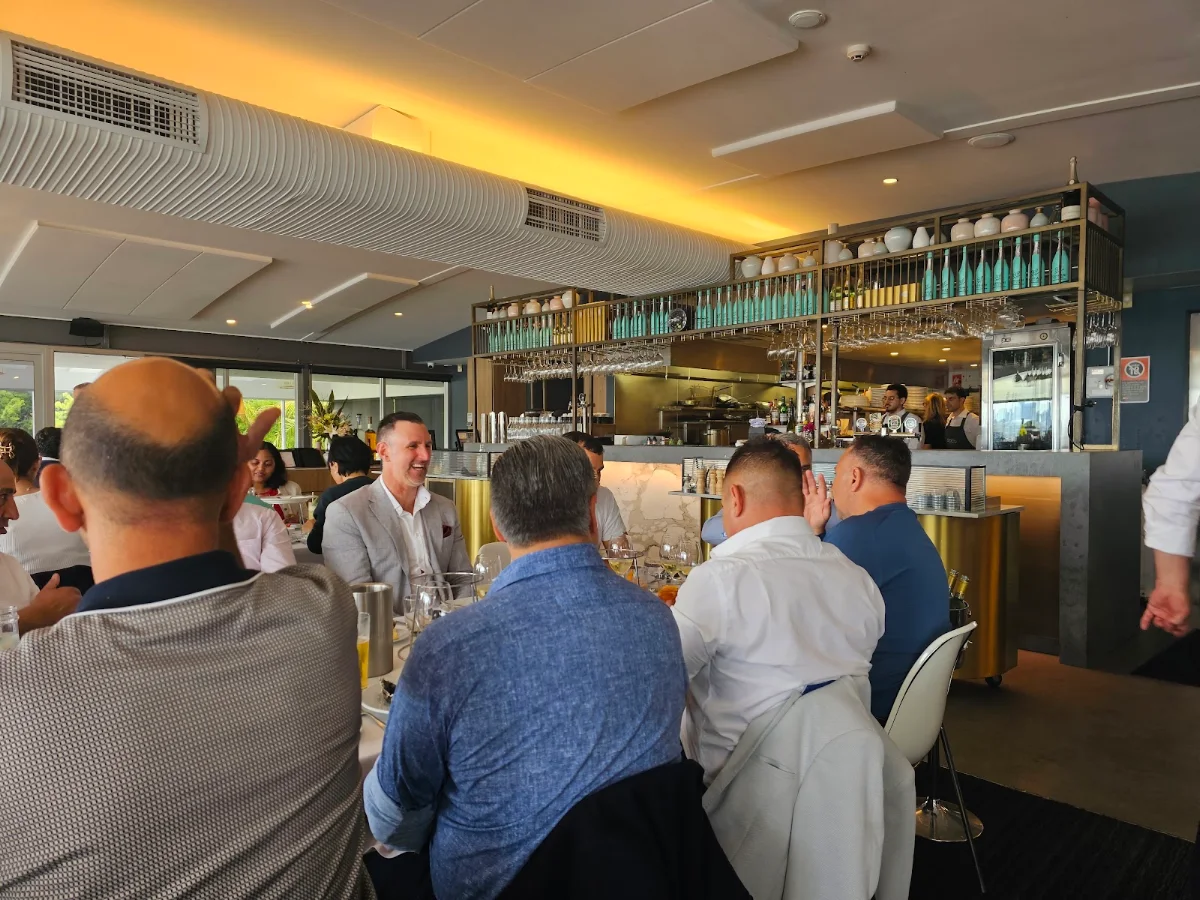Vibe, Ecco Ristorante