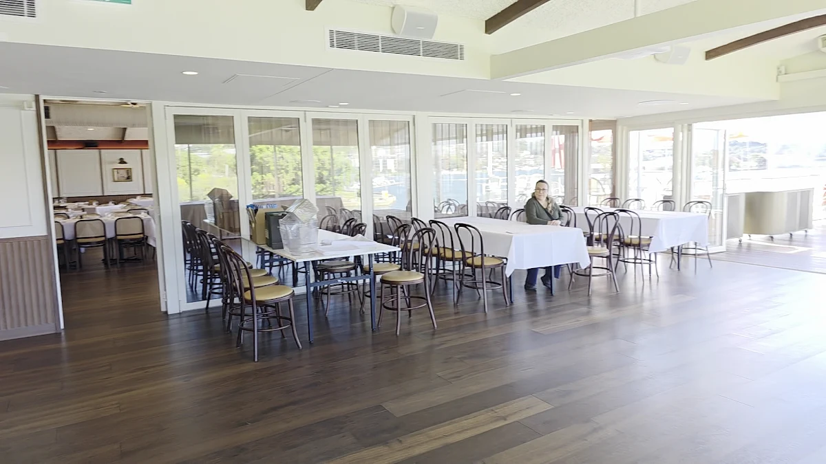 Vibe, Ecco Ristorante