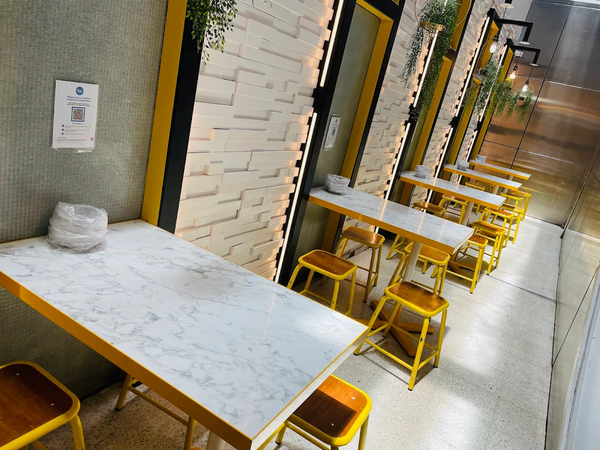 Vibe, Nene Chicken Macquarie