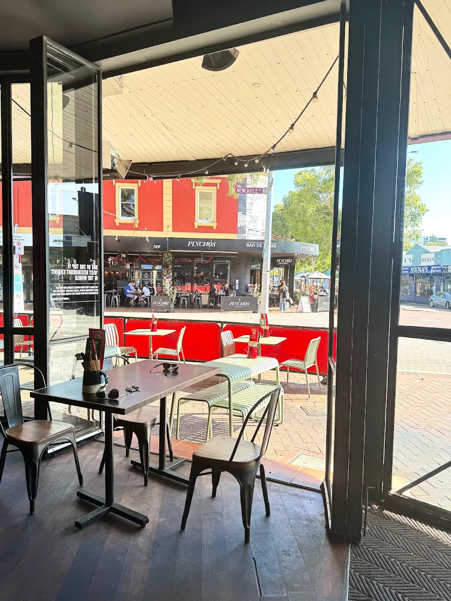 Vibe, Grill'd Leederville