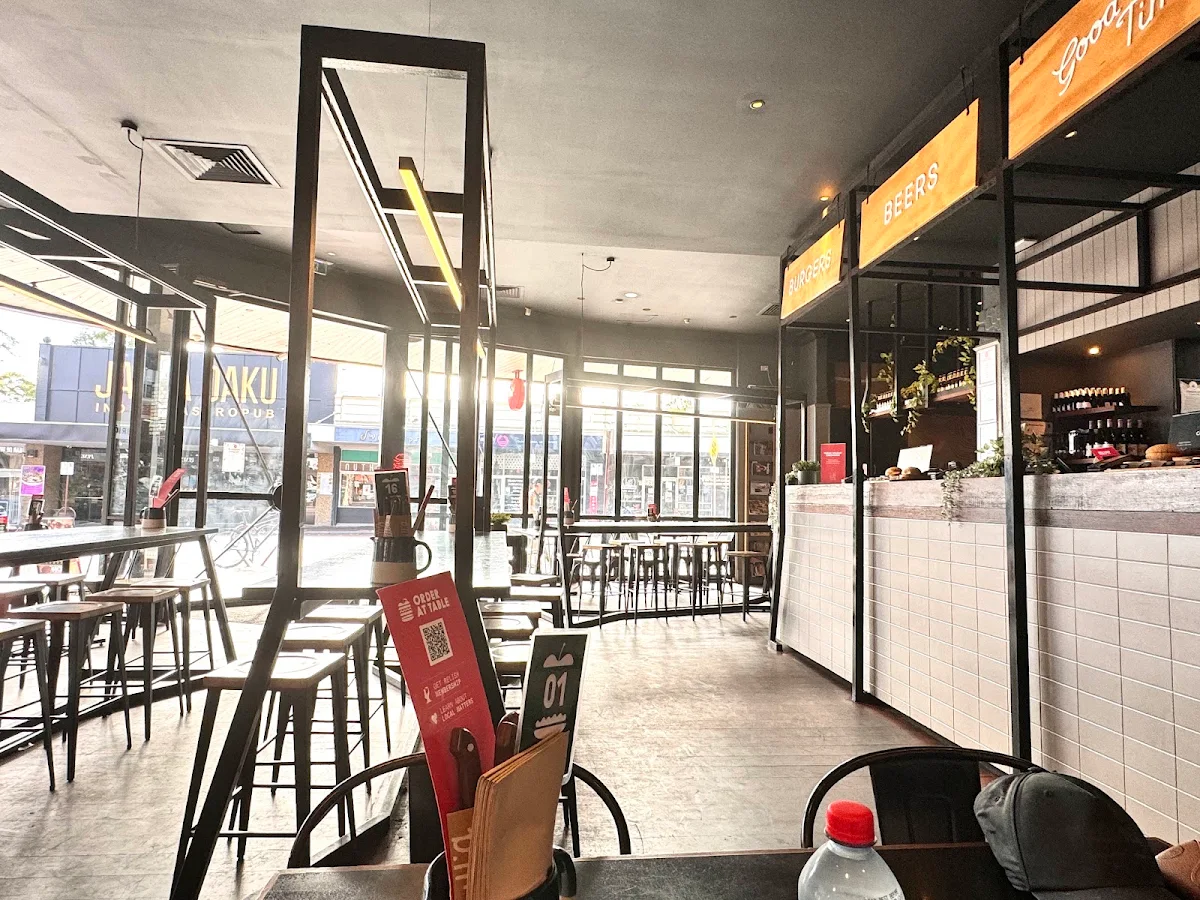 Vibe, Grill'd Leederville