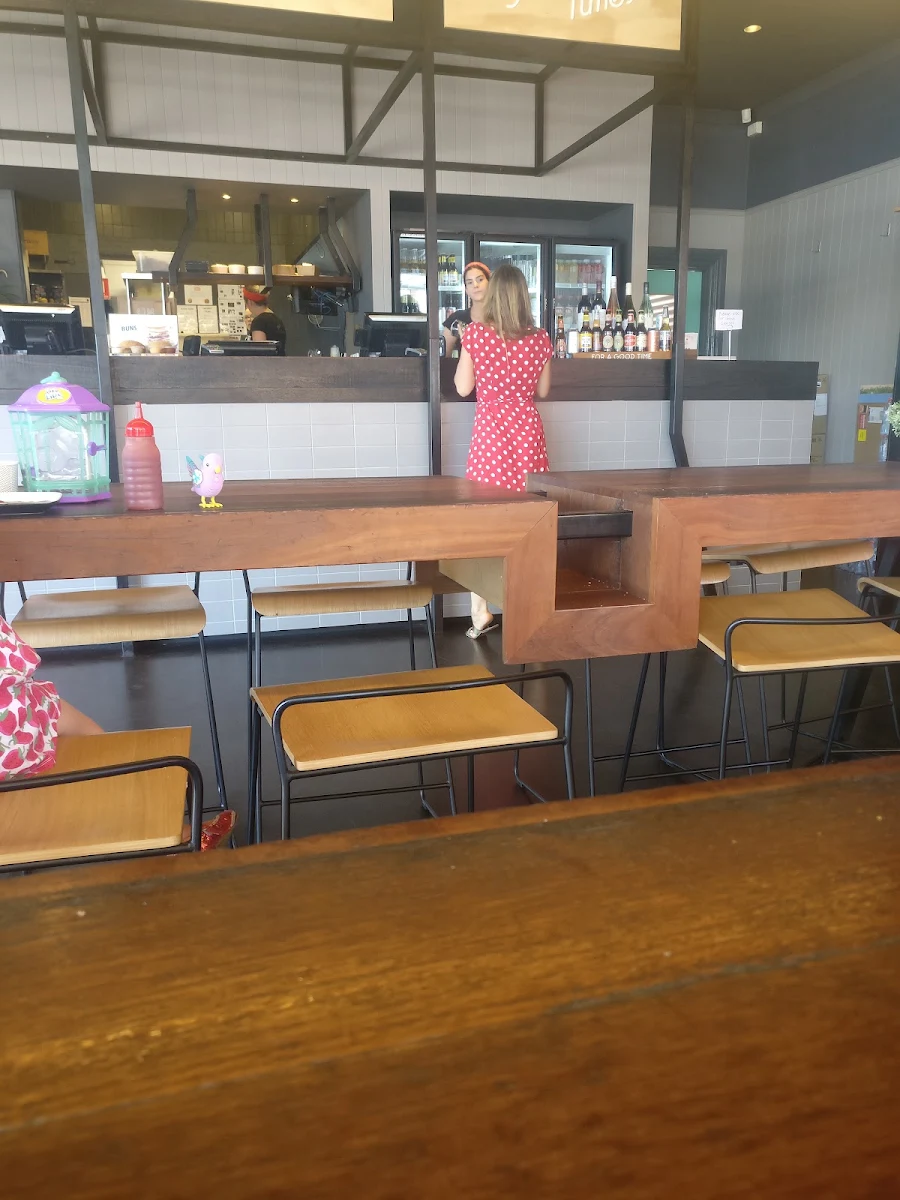 Vibe, Grill'd Leederville