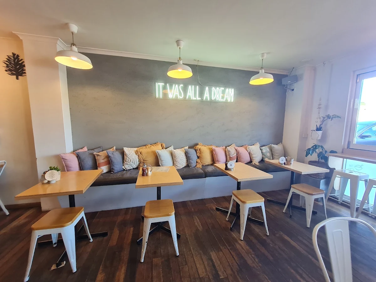 Vibe, Birchwood Jindabyne - Cafe & Catering