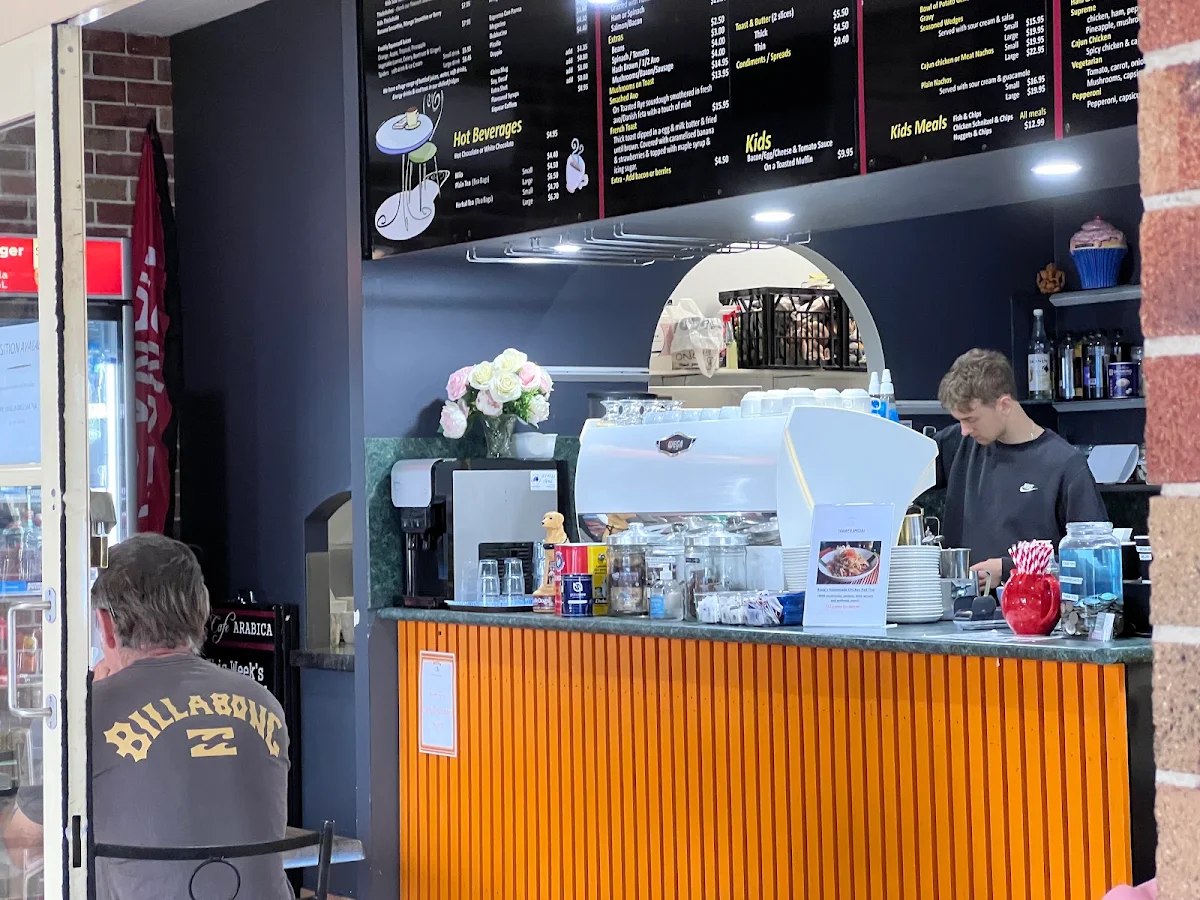 Menu, Cafe Arabica