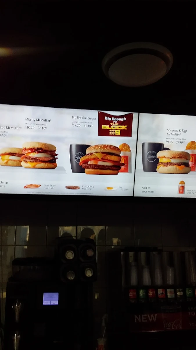 Menu, McDonald's Canberra City