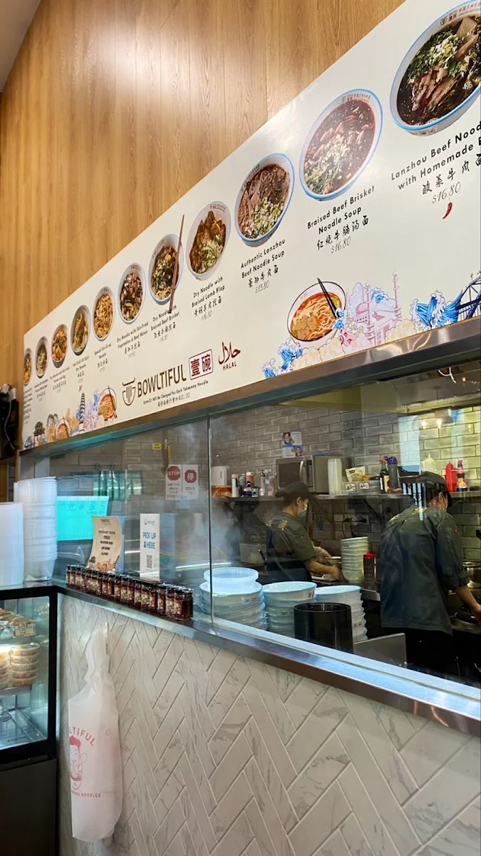 Vibe, BOWLTIFUL Halal Lanzhou Handmade Noodles Elizabeth