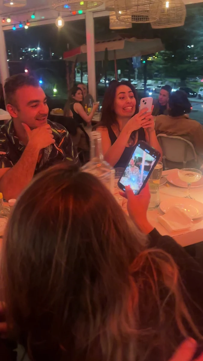 Vibe, Don Pedros Bondi