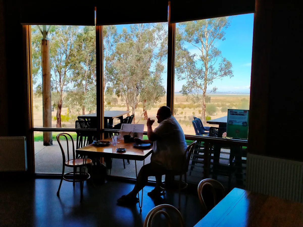 Vibe, Mokoan Hub & Café