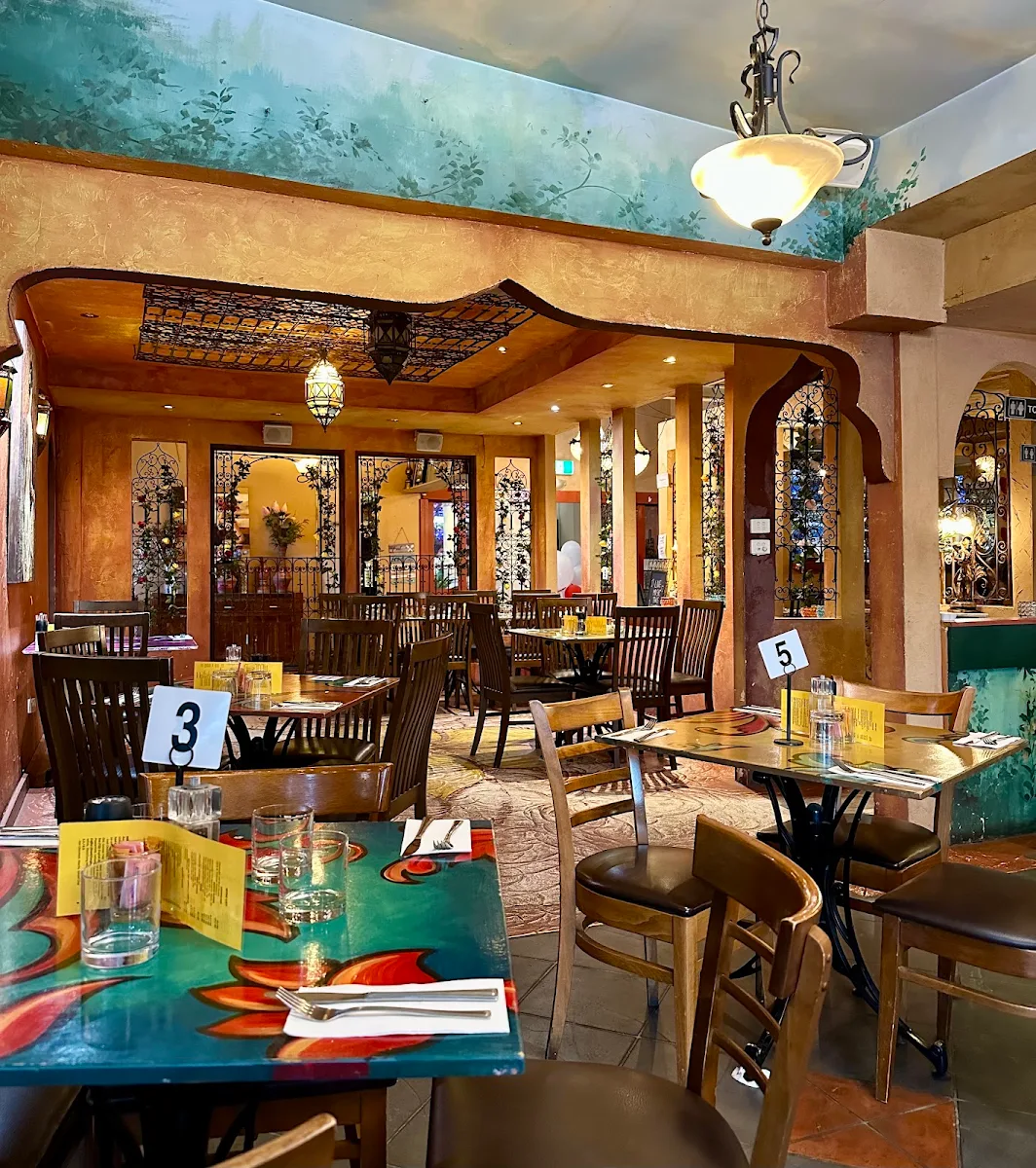 Vibe, beach162 Restaurant, Cafe, Bar