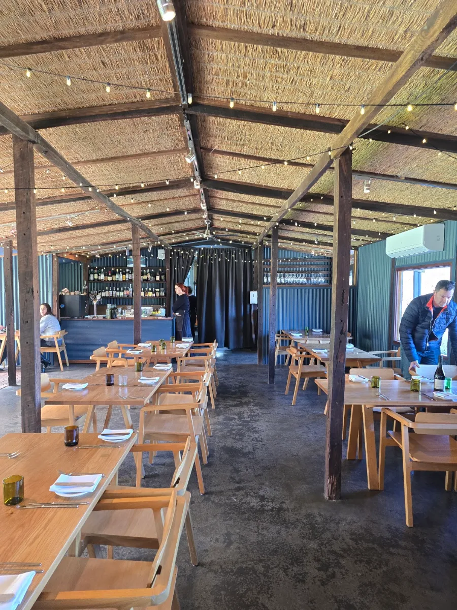 Vibe, The Currant Shed Restaurant