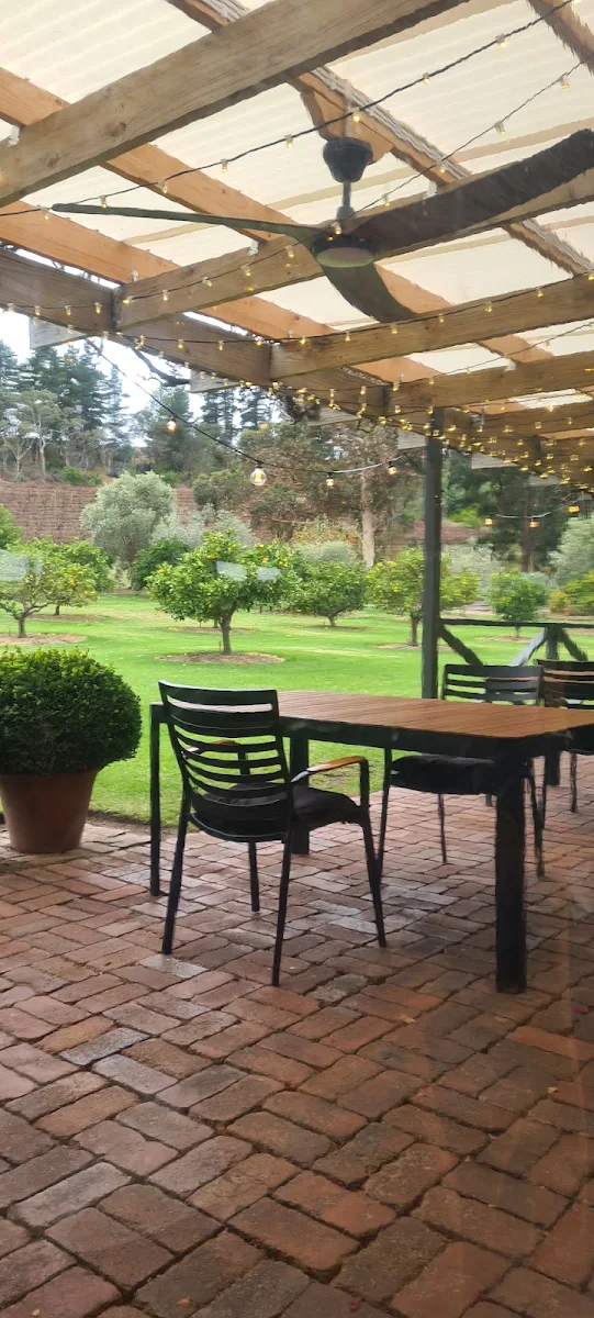 Vibe, The Currant Shed Restaurant