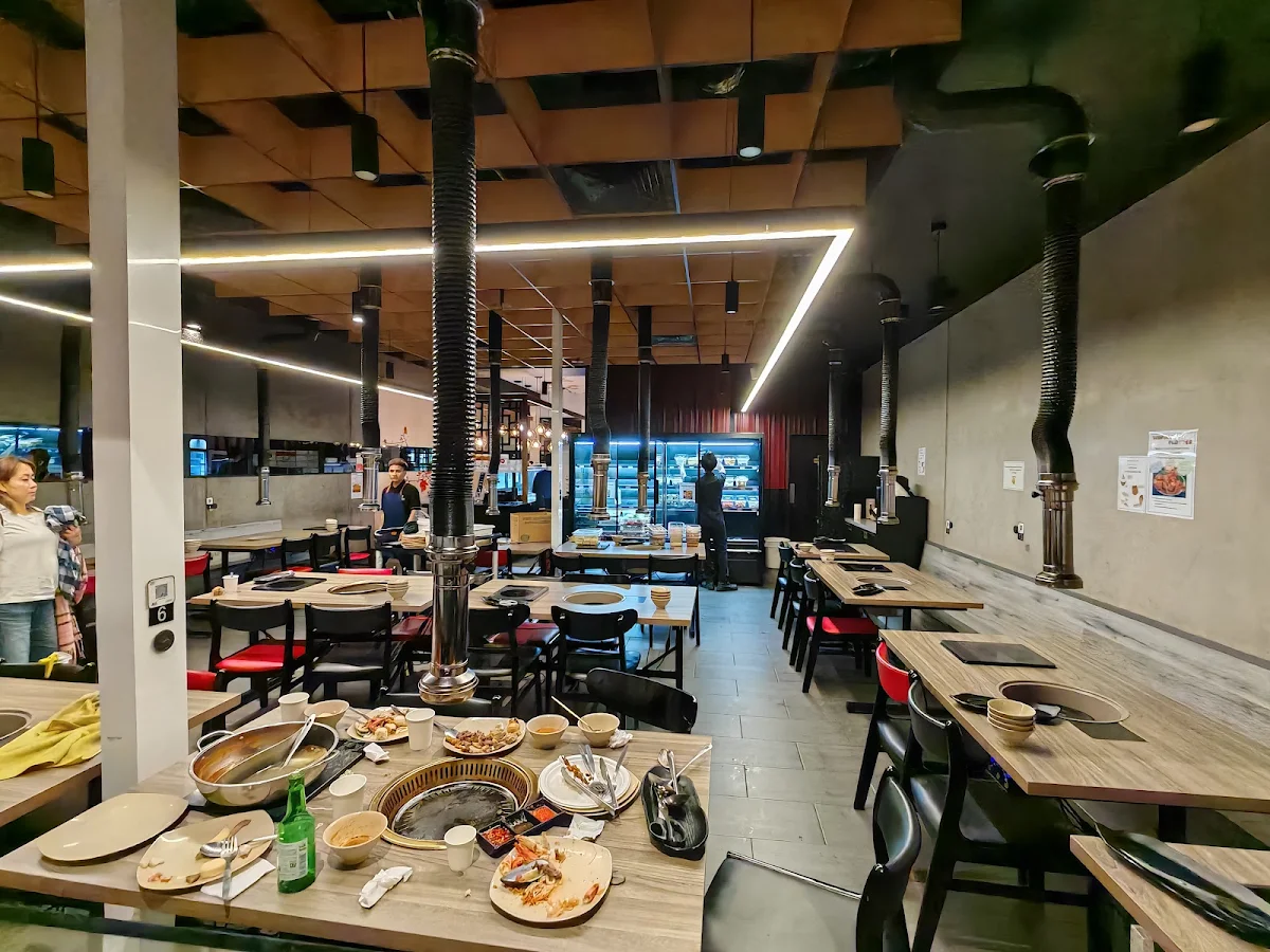 Vibe, TEN BBQ & HOTPOT