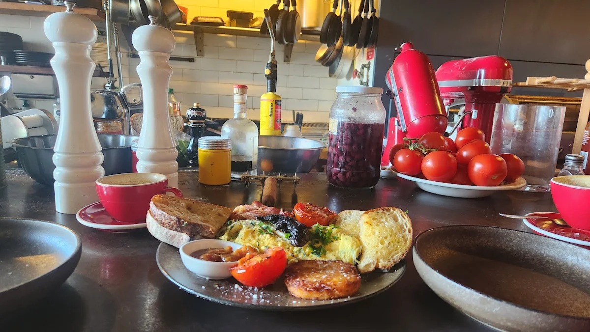 Food & drink photo 8