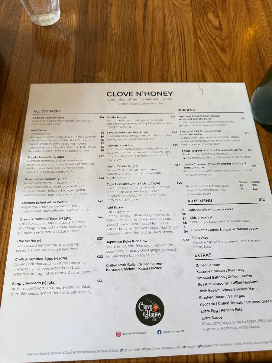 Menu, Clove n Honey