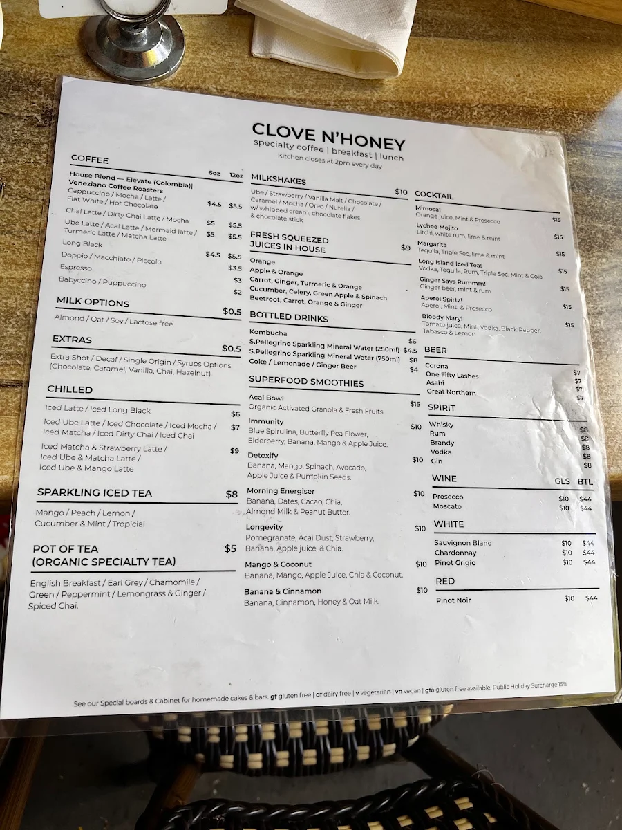 Menu, Clove n Honey