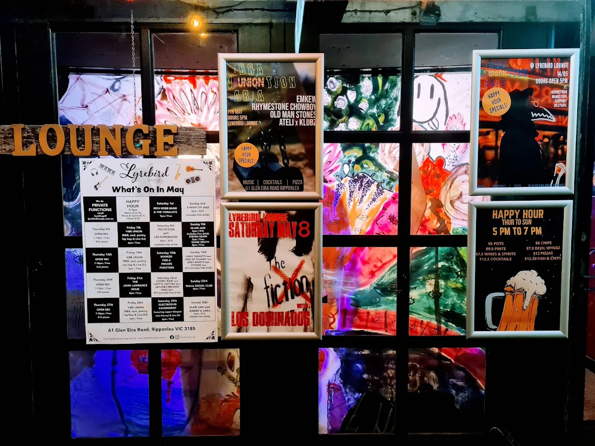Menu, Lyrebird Lounge