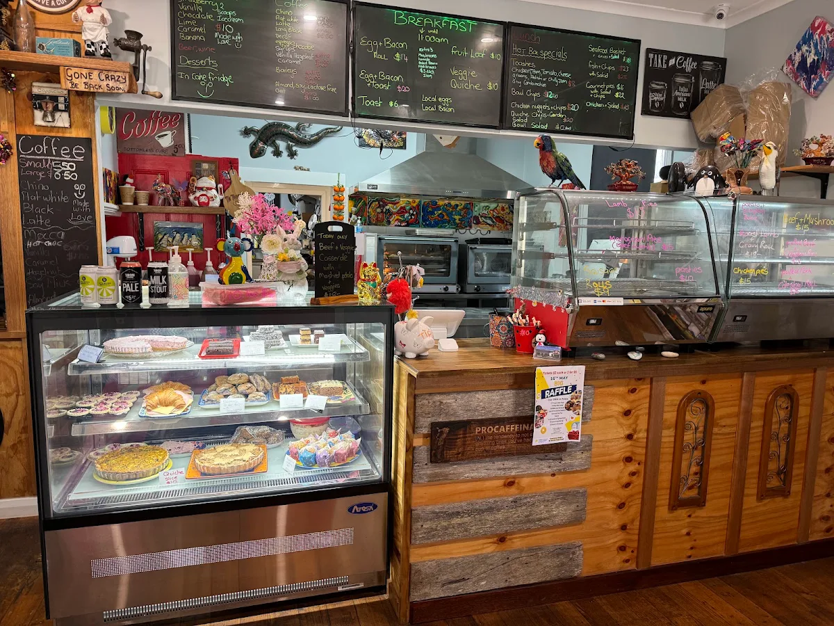 Tin Timbers Cafe - Gourmet country pie bakery cover