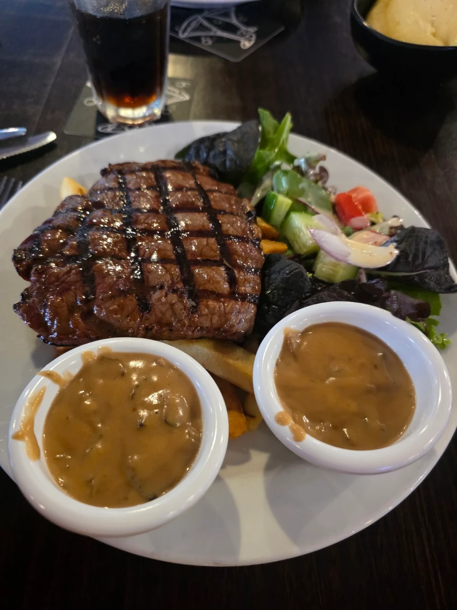 Food & drink, GAGE Dining & Co. (Chullora The Palms Hotel Bistro)