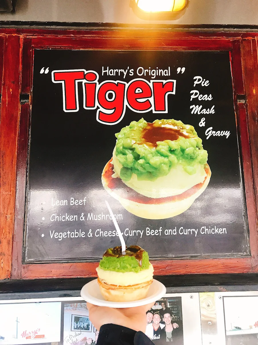 Menu, Harry's Café de Wheels - Newcastle
