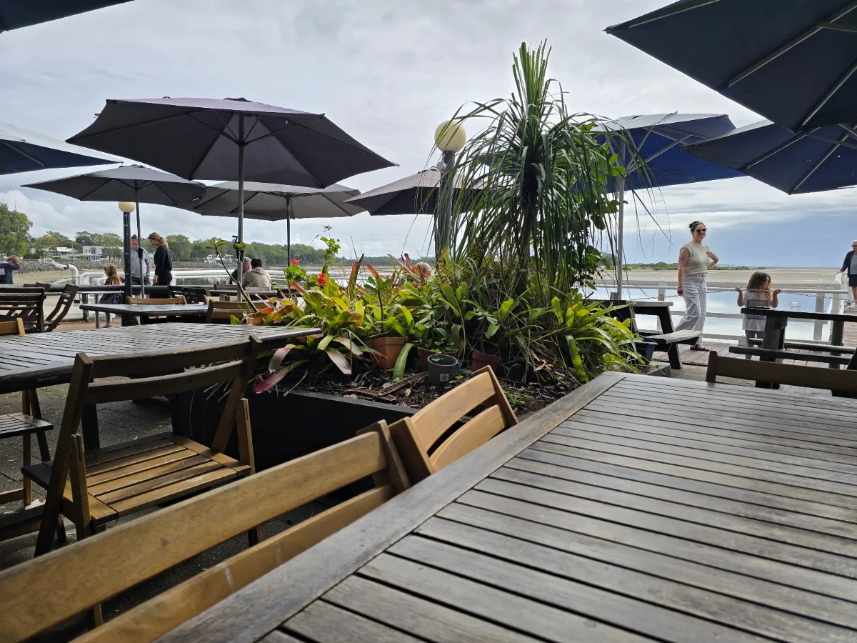 Vibe, Goody's On The Beach