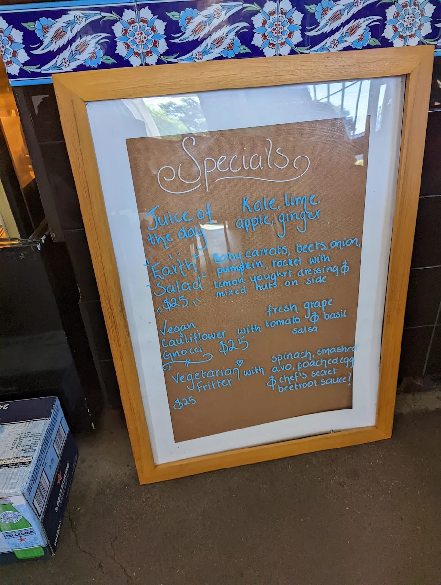 Menu, Piccolo's Corner