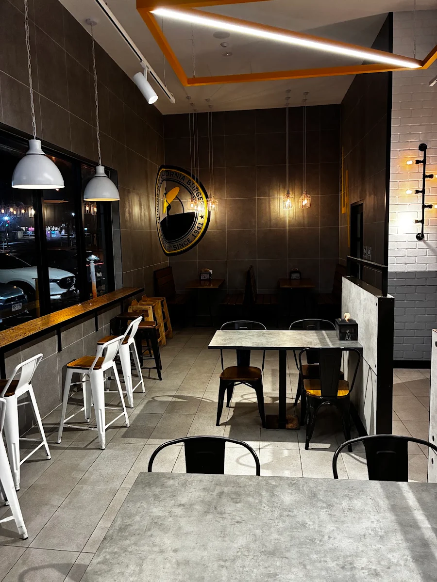 Vibe, Carl's Jr. Morayfield