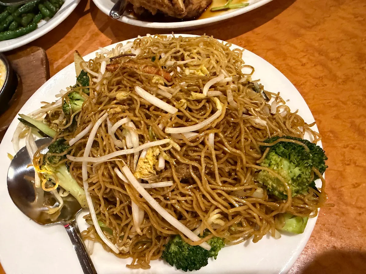 Food & drink, Chin's Noodle House