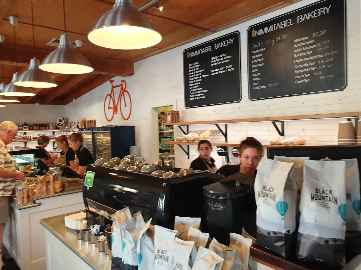 Vibe, Nimmitabel Bakery
