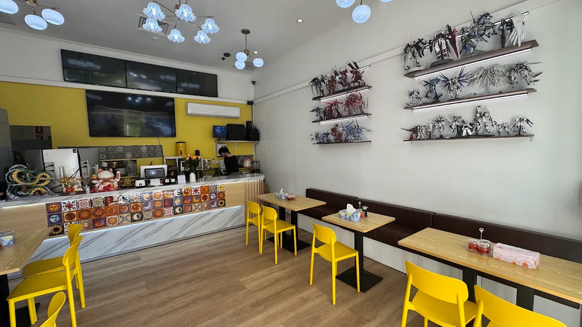 Vibe, SunVi Street Café