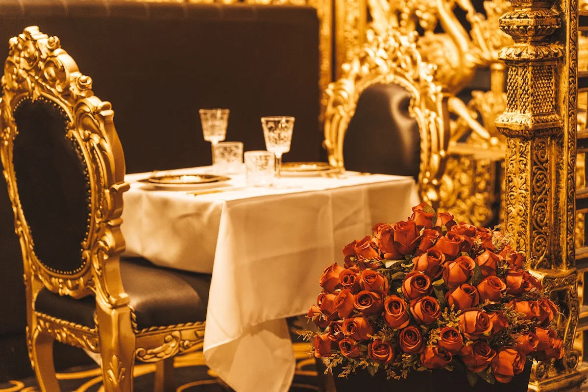 Vibe, Royal Indian Restobar