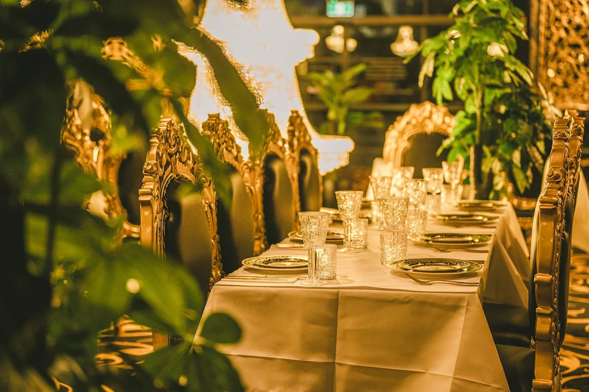 Vibe, Royal Indian Restobar