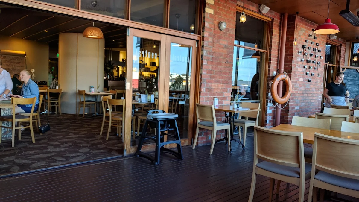 Vibe, Central Bar & Restaurant