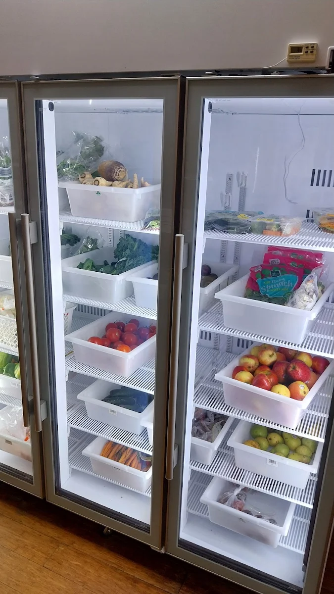 Vibe, Community Pantry