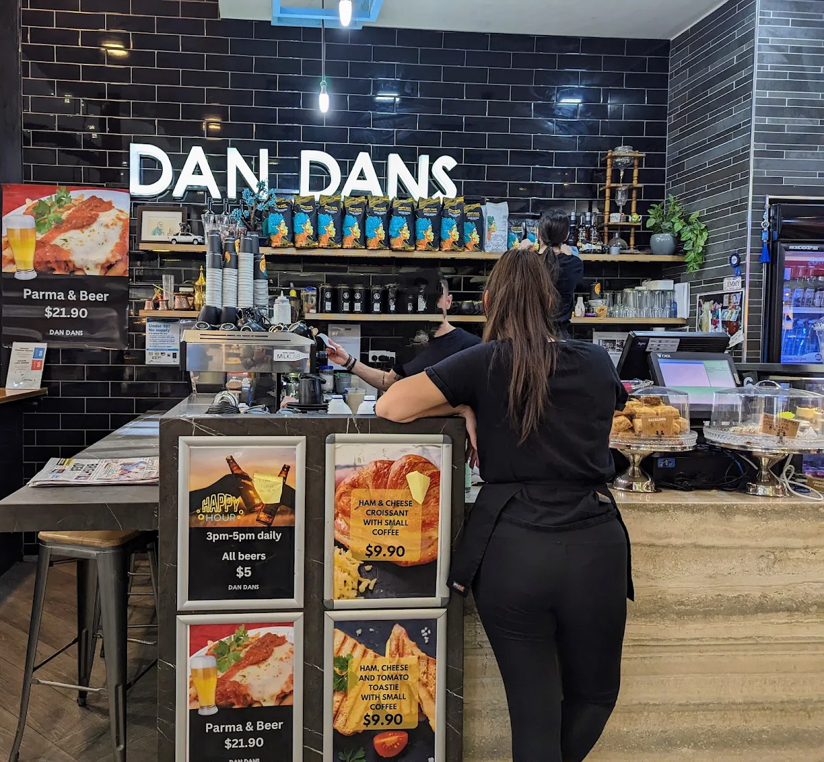 Menu, Dandan cafe