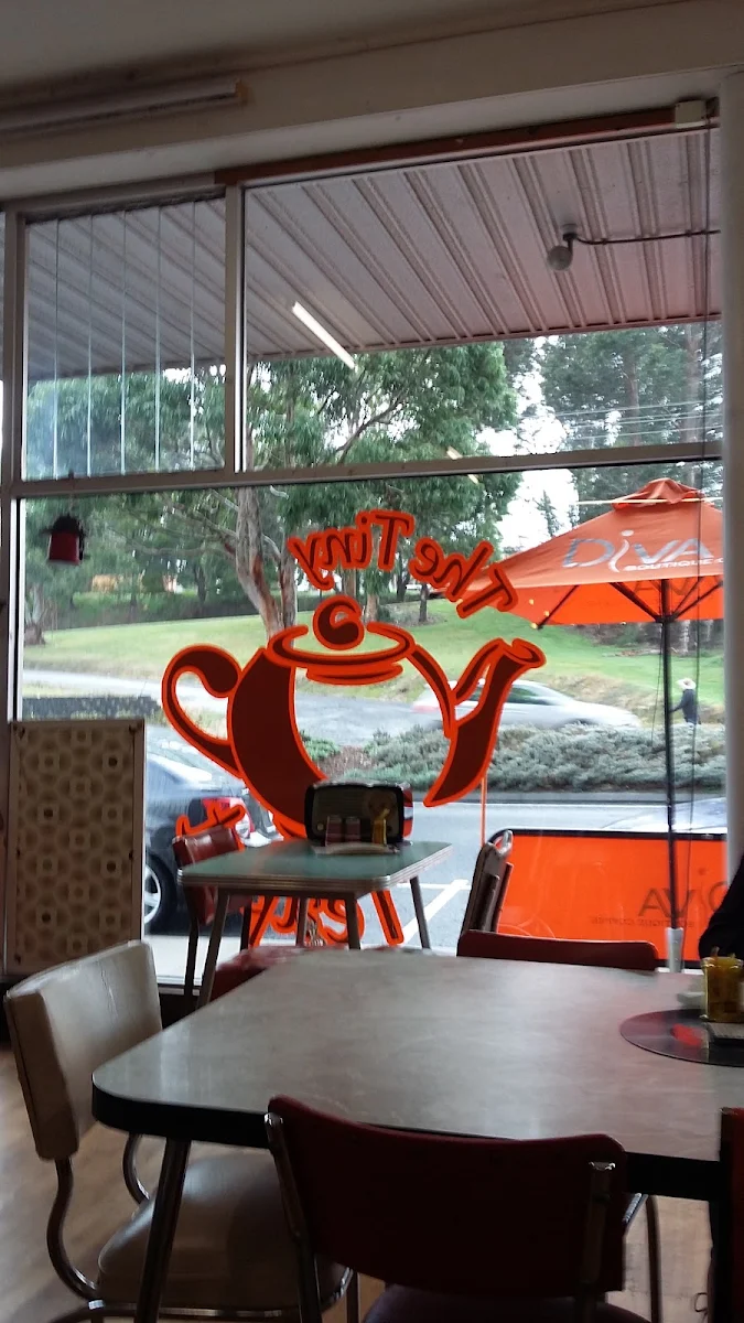 Vibe, The Tiny Teapot Cafe
