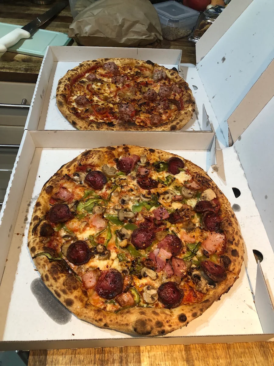 Food & drink, Romolo Pizza