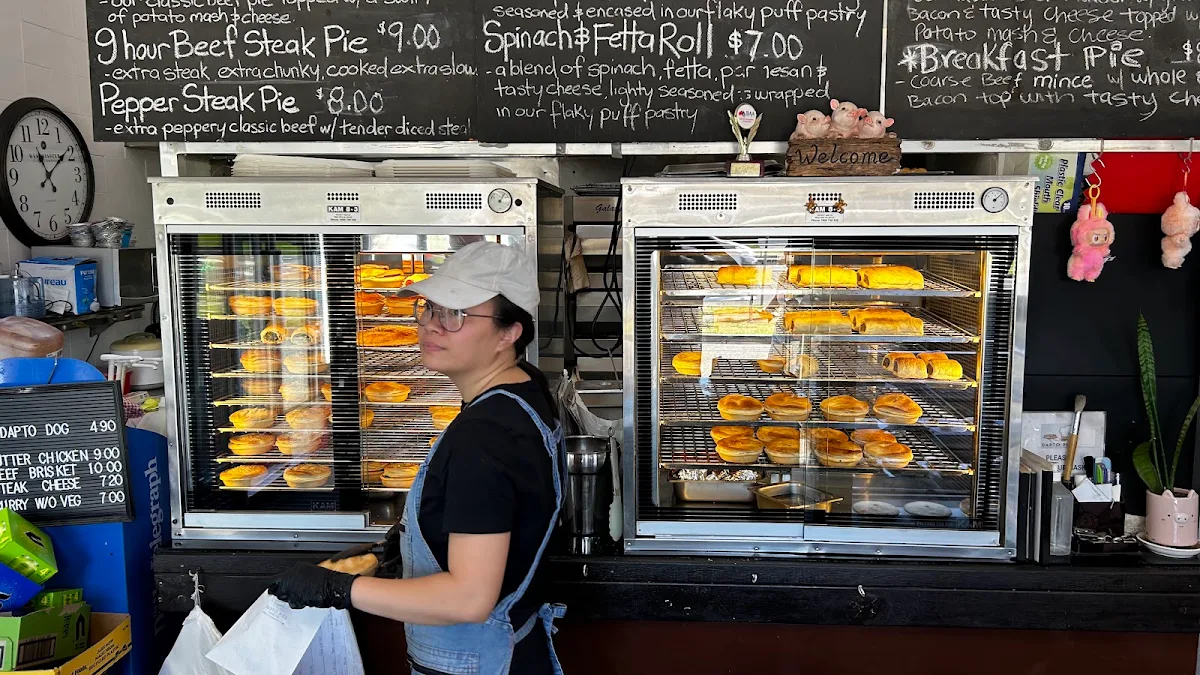 Menu, Dapto Pies