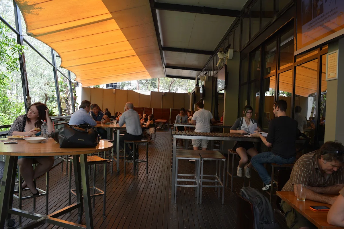 Vibe, Griffith Uni Bar Nathan (N71)