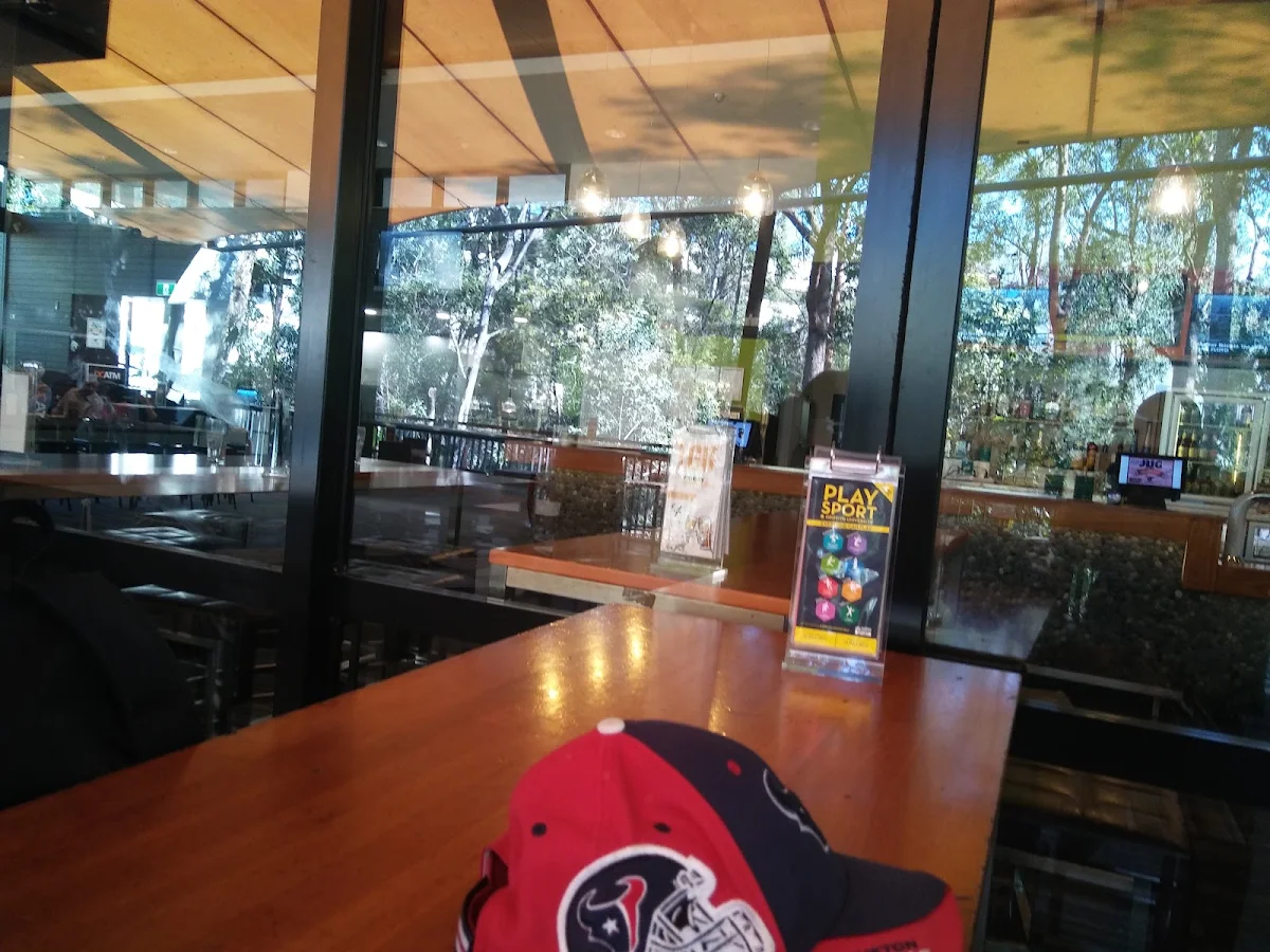 Vibe, Griffith Uni Bar Nathan (N71)