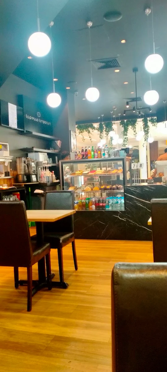 Vibe, Espresso emporium