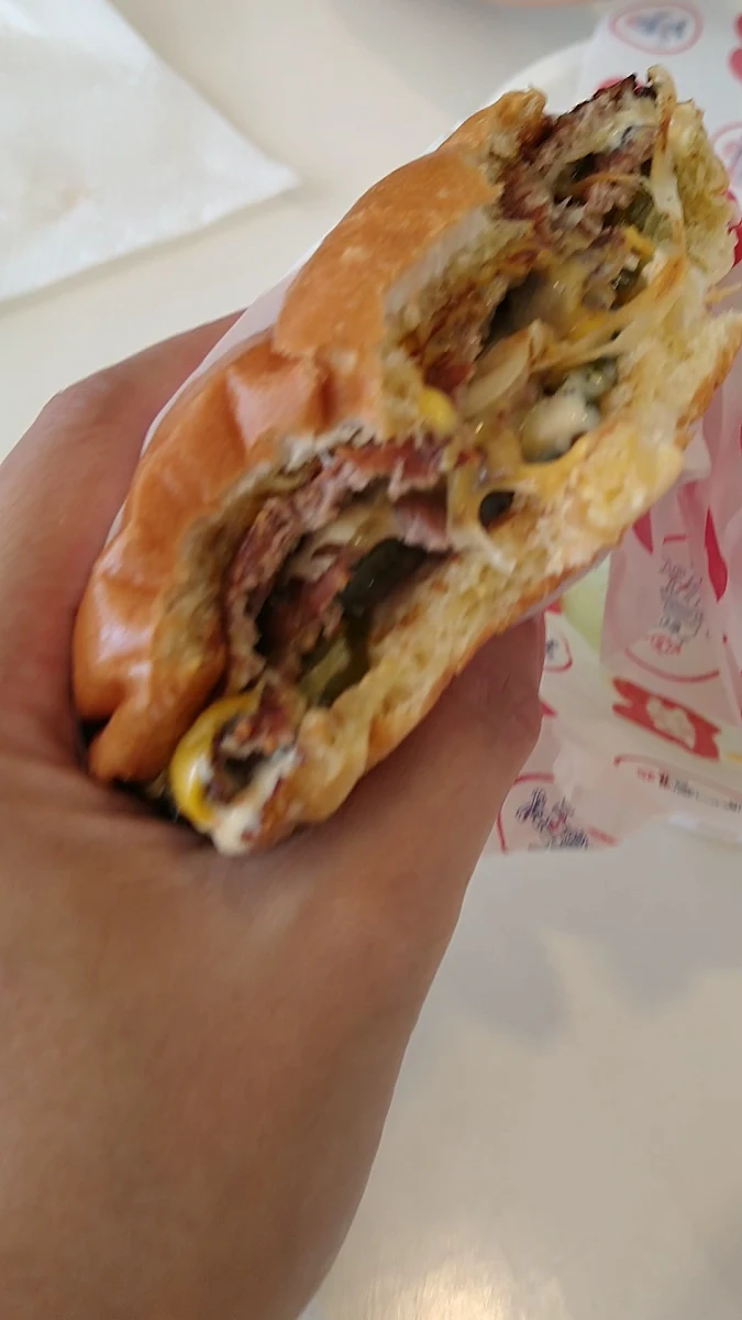 Food & drink, Broken Hearts Burger Club