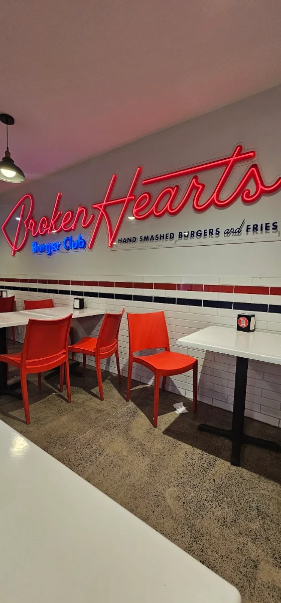 Vibe, Broken Hearts Burger Club