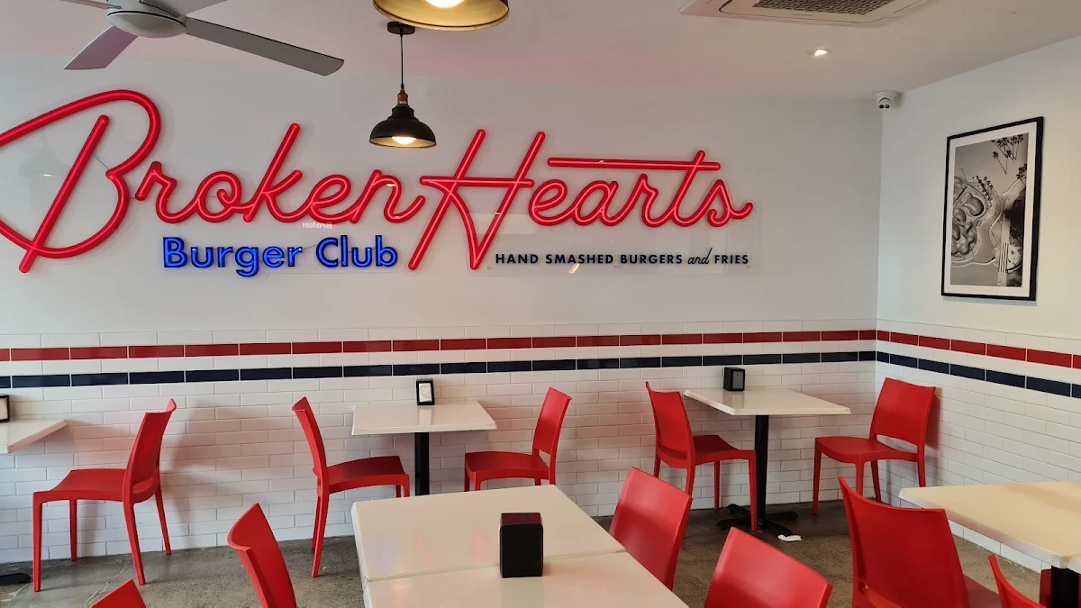 Vibe, Broken Hearts Burger Club