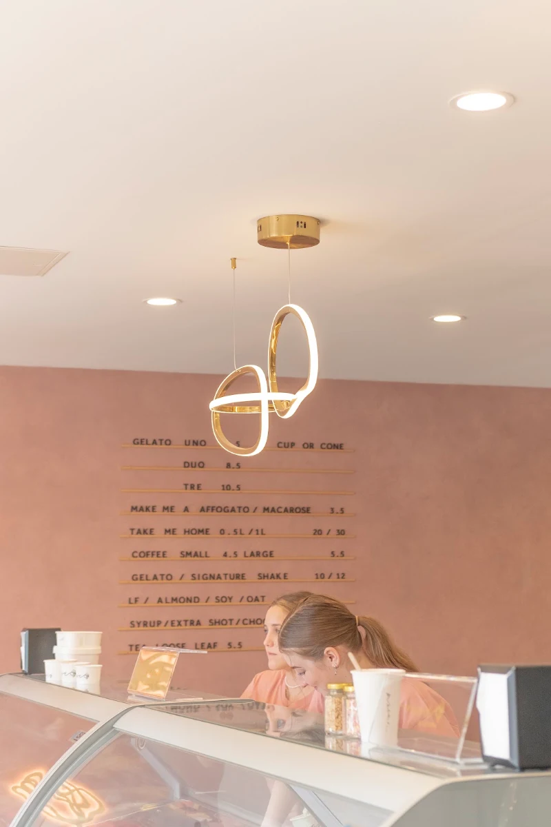 Menu, Rosé Gelateria